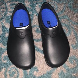 SHOES FOR CREWS Unisex Slip Resistant Clog - Black